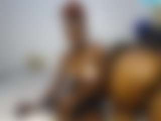 Live cam show with DollyCookie - Mature on luckytryst.com