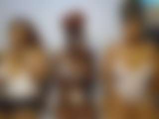 Live cam show with DollyCookie - Strip Black on Camiplay Live