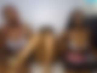 Live-sekscamshow van DollyCookie