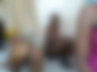 Live cam show with DollyCookie - Italian Mature on madthumbs