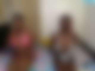 Live cam show with DollyCookie - Ebony Middle Aged on Stripli.com