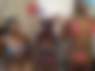 Live cam show with DollyCookie - Mature on live18s.com