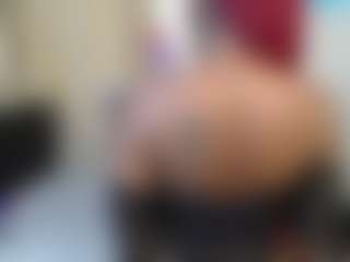Live cam show with DollyCookie - Double Penetration on luckytryst.com