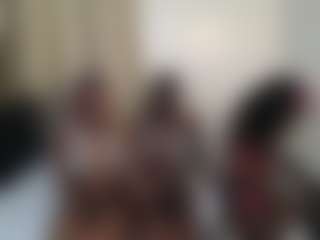 Live cam show with DollyCookie - Lesbian on Dare Cams