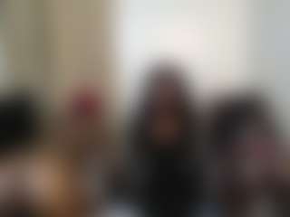 Live cam show with DollyCookie - Lesbian on Milfs Live