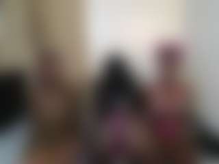 Live cam show with DollyCookie - Teen (18+) on Milfs Live
