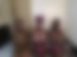 Live cam show with DollyCookie - Black Middle Aged on crypto-cams
