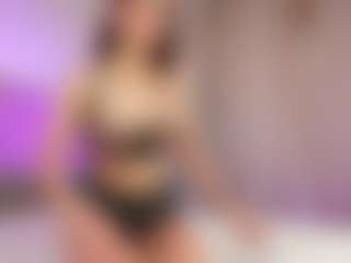 Live cam show with LilMissMarilu - Joi on eurowanks.com