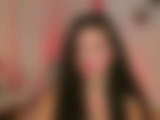 Live cam show with MaraVelvett - No Drinking on googirlz