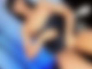 Live cam show with MARIANNAHOT-S7 - Smoking on StripNow