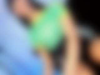 Live cam show with MARIANNAHOT-S7 - Drinking on Camsoda