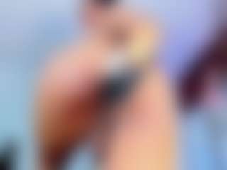 Live-camshow met MARIANNAHOT-S7 - Drinking op Camsoda