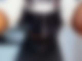 Live cam show with MARIANNAHOT-S7 - Black Hair on Dare Cams