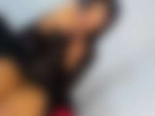 Live cam show with MARIANNAHOT-S7 - Smoking on Camsoda