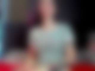 Live cam show with Sara - Tiny Tits on Camversity