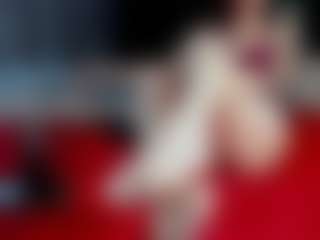 Live cam show with Sara - Red Hair on livesuperchat.net