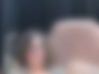 Live cam show with ranchgal - Nails on Camsoda