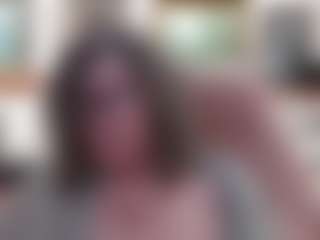 Live cam show with ranchgal - Middle Aged on CamClone