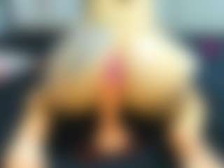 roxytattoo's Live Sex Cam Show