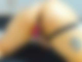 roxytattoo's Live Sex Cam Show
