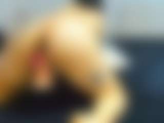 roxytattoo's Live Sex Cam Show