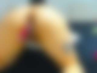 roxytattoo's Live Sex Cam Show