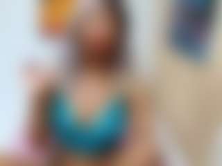 WildLittleKittyxoxo's Live Sex Cam Show