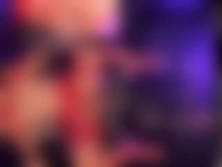Live cam show with sweet-curlyx - Moaning on Milfs Live