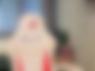 Live cam show with Tanita-Moon - Body Massage on SmokeAndPoke