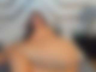 Live cam show with AlissBloom - Spy on Camsoda