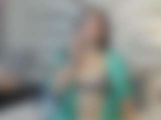 Live cam show with AlissBloom - White on Fit Hotties | colombia