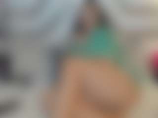 Live cam show with AlissBloom - BBW on 1on1-livenow