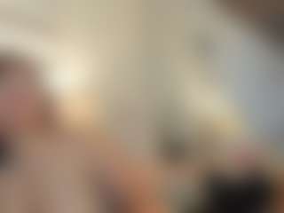 Live cam show with AlissBloom - Small Tits on Latina Girls | colombia