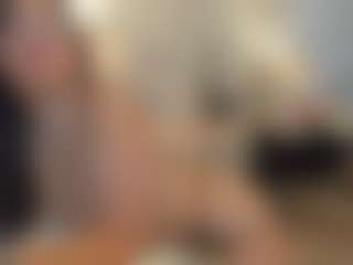 Live cam show with AlissBloom - BBW on CamSodaAdn