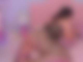 Live cam show with AlissBloom - Camel Toe on hornycams.live