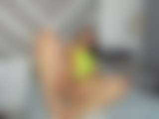 AlissBloom's Live Sex Cam Show