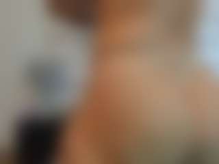 AlissBloom's Live Sex Cam Show