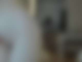 Live cam show with angelcakee - Brown Hair on livesuperchat.net