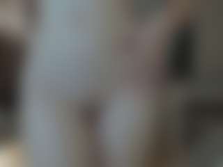 Live cam show with angelcakee - Skinny on 1on1-livenow