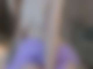 Live cam show with angelcakee - Brown Eyes Asian on Latina Girls