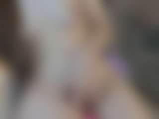 Live cam show with angelcakee - Asian Granny on studioflirtlive.com