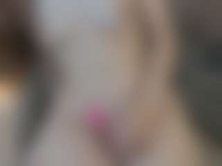 Live cam show with angelcakee - Skinny on Instabang