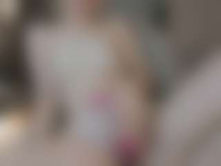 Live cam show with angelcakee - Strip Asian on SmokeAndPoke