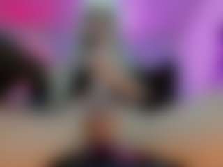 camila-valkyrie's Live Sex Cam Show