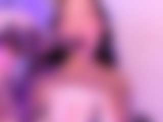 EMMAA-WALTON's Live Sex Cam Show