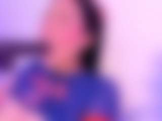 Live cam show with EMMAA-WALTON - Sexwebcam on livesuperchat.net