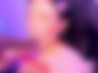 EMMAA-WALTON's Live Sex Cam Show