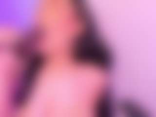 EMMAA-WALTON's Live Sex Cam Show