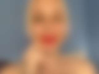 EvaMester MILF webcam performer live streaming