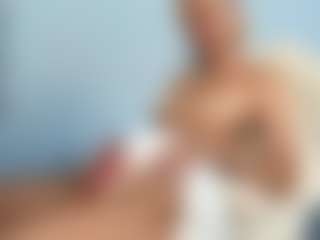 Live cam show with EvaMester - Camel Toe on sexylive.show